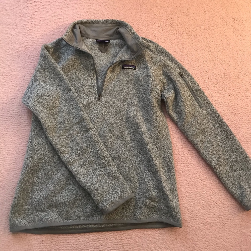 Patagonia grey quarter-zip!